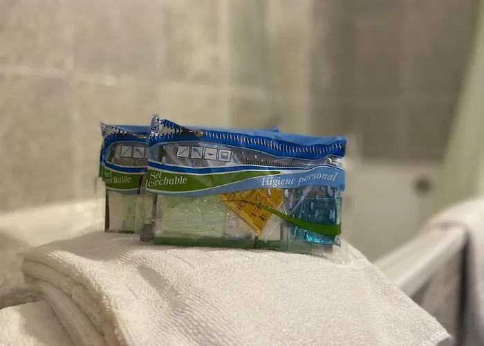 厄尔梅森德斯皮纳酒店 酒店 圣埃伦娜